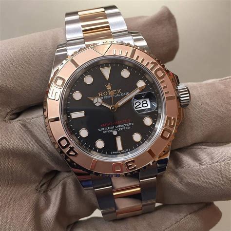 gold rolex 40 mm|Rolex yachtmaster 40 price.